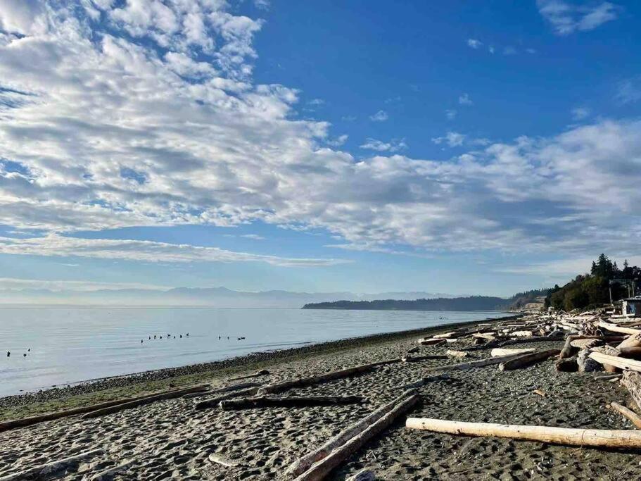 Sunrise Escape - Close To The Beach! Victoria Luaran gambar