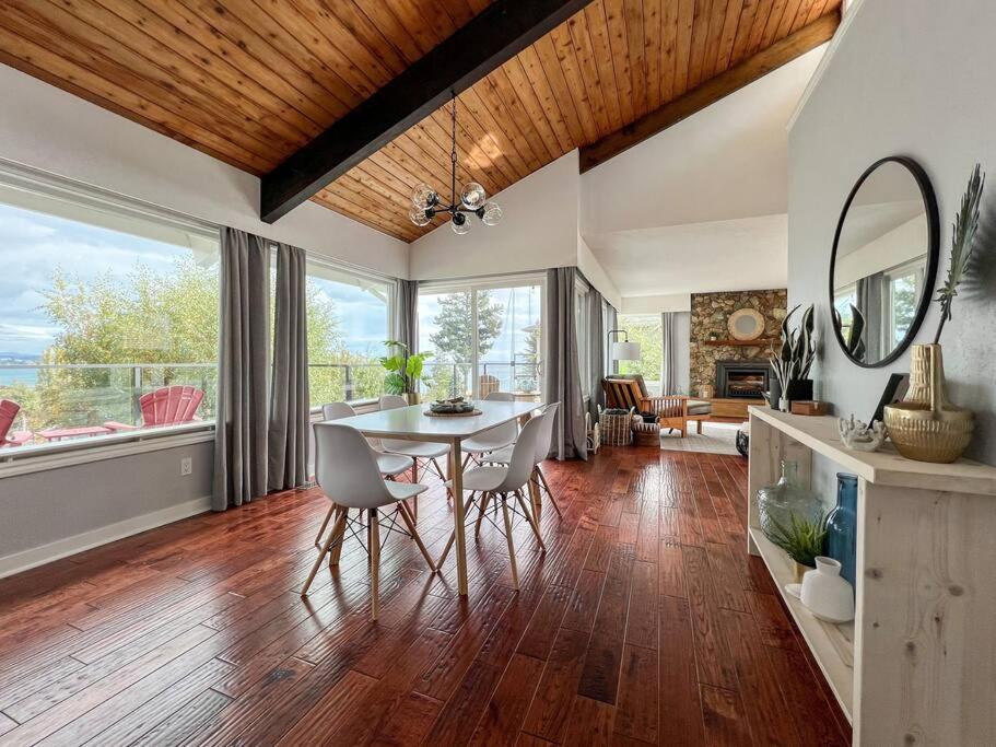 Sunrise Escape - Close To The Beach! Victoria Luaran gambar